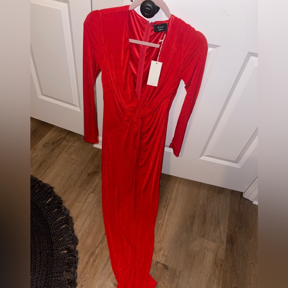 VICI red dress - Picture 4 of 4